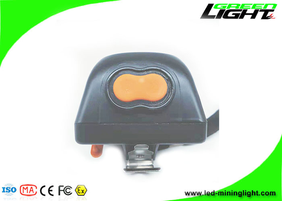 Wasserdichter 8000lux Digital Schirm-Bergmann Headlamp Rechargeable 221lum IP68 15 Stunden lang Arbeitszeit