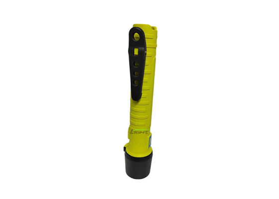 Wasserdichte IP68 Nylon Material LED-Taschenlampe Magnetische CREE LED-Taschenlampe 6.8Ah