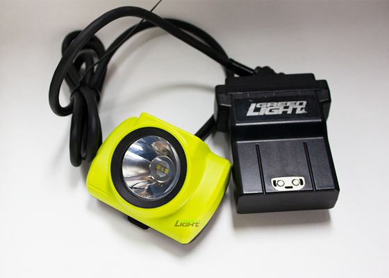 4.07W 14Ah Kabel-LED-Bergbaulicht IP68 Wasserdicht 25000lux Stoßbeständiges Bergbaukappenlampe mit OLED-Bildschirm für Kohle-Gold-Gesteinbergwerk