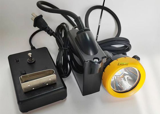 10000 Lux 18 Stunden Leuchtdauer LED-Bergbaulampe Sicherheits-Kopfkappe 7,8 Ah IP68 Bergbauhelm-Lampe