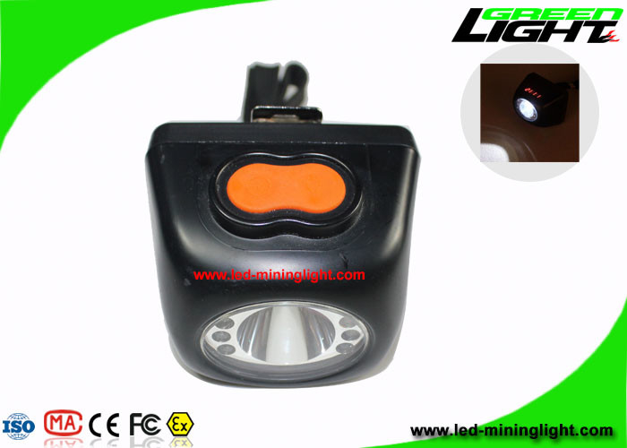 Alle in einer LED, die den hellen 8000 Lux Black Color With Digital LCD-Bildschirm gewinnt